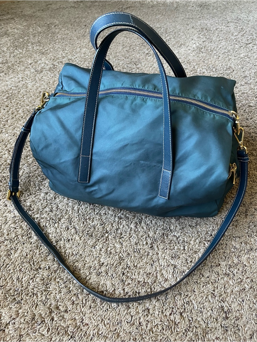 Prada Nylon Green Crossbody bag - Picture 3 of 16